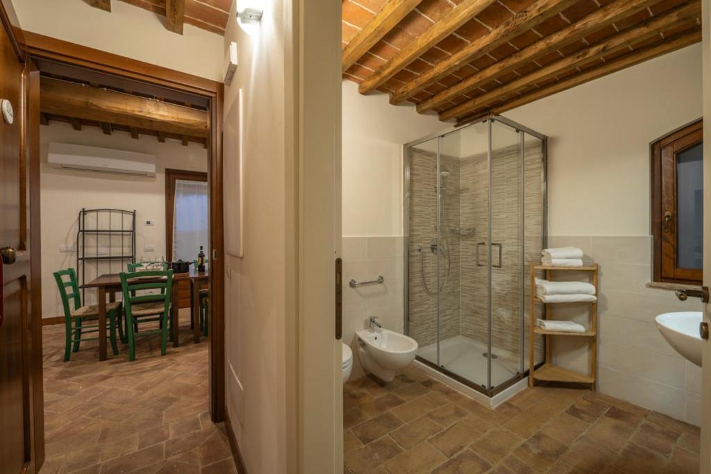 Podere Valserena Pensión *
